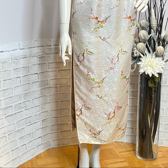 SOLD | 🔥LAST CHANCE🔥 Alice Ko Handmade Chinese Cheongsam Floral Cocktail Dress - Picture 7 of 13
